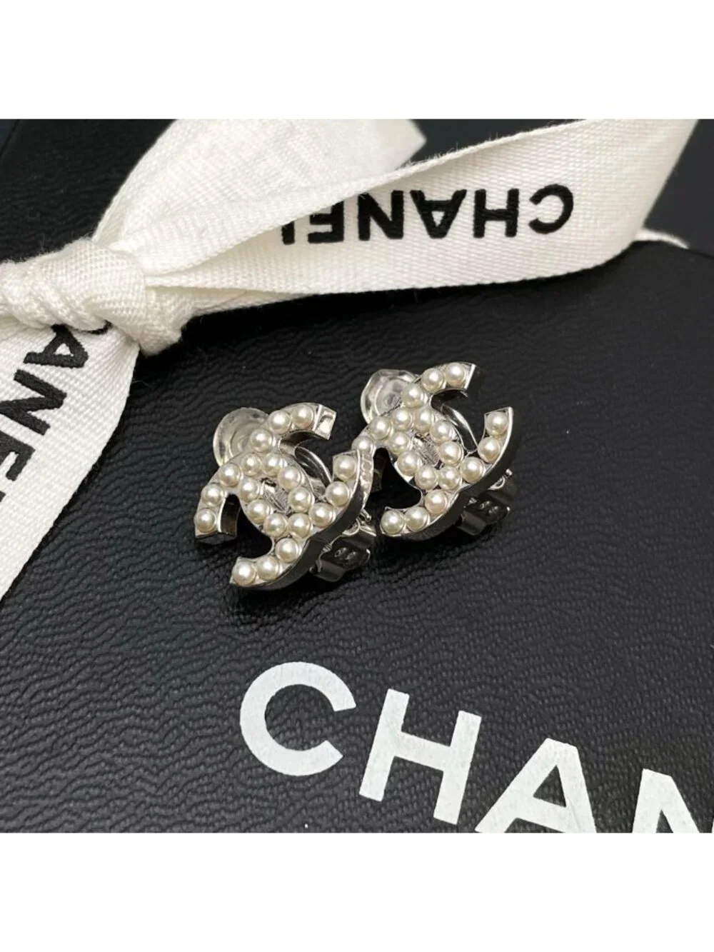 Chanel CC Logo Earrings Faux Pearl Silver Coco
